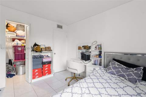 250 180th Dr 159, Sunny Isles Beach FL - photo 17 of 21
