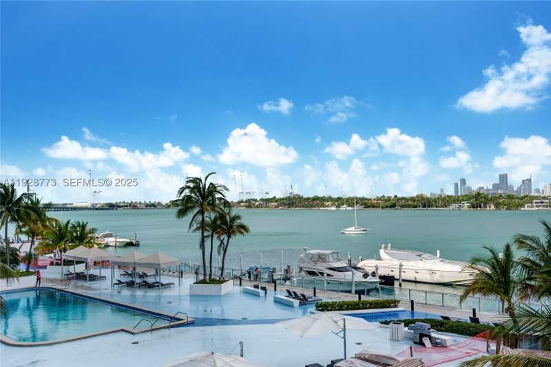 2 bedroom Condominium at 1000 West Ave 311, MIRADOR 1000 CONDO, Miami Beach — photo 1