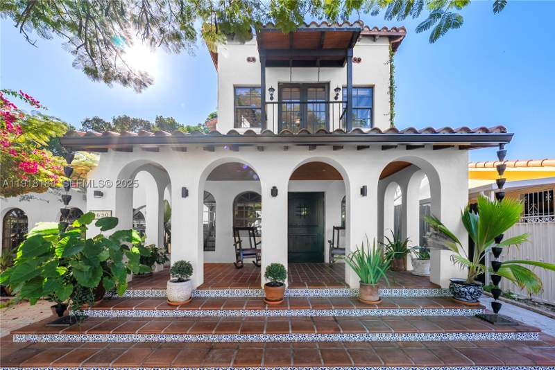 3 bedroom SingleFamilyResidence at 1650 SW 16th St, Seville, Miami — photo 3