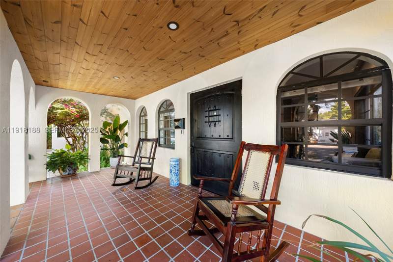 3 bedroom SingleFamilyResidence at 1650 SW 16th St, Seville, Miami — photo 4
