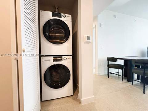 11 NE 6th 2813, Miami FL - photo 19 of 25