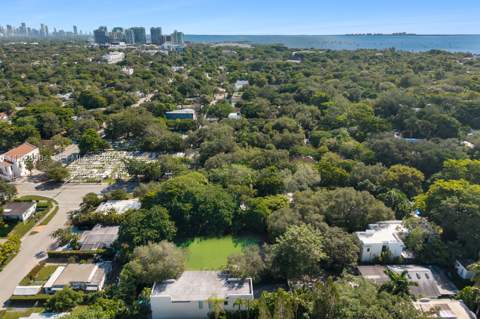 3729 Kumquat Ave, Miami FL - photo 8 of 10