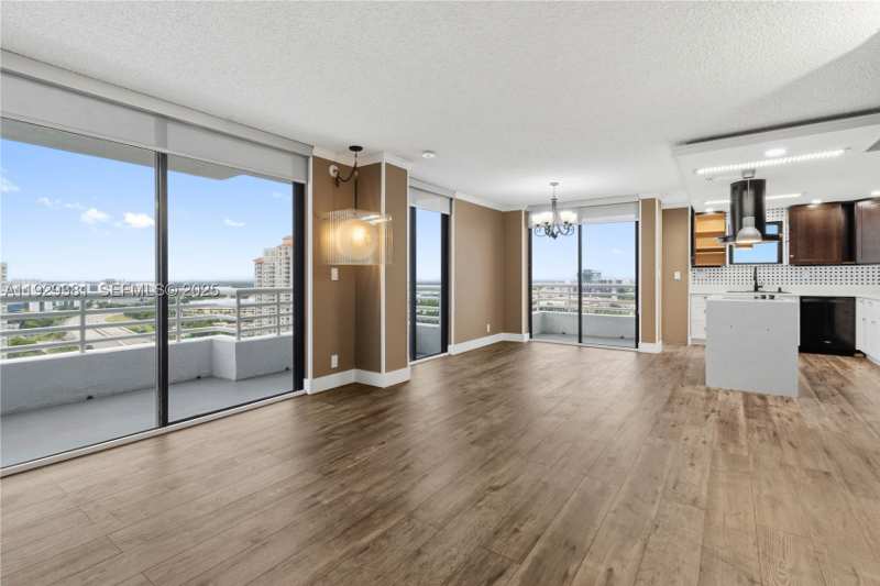 2 bedroom Condominium at 3300 NE 192nd St Lp06, Parc Central Aventura Eas, Aventura — photo 1