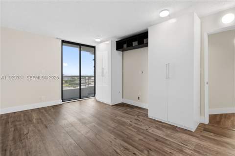 3300 NE 192nd St Lp06, Aventura FL - photo 11 of 32