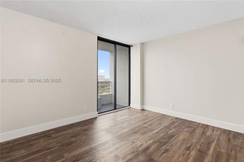 3300 NE 192nd St Lp06, Aventura FL - photo 16 of 32