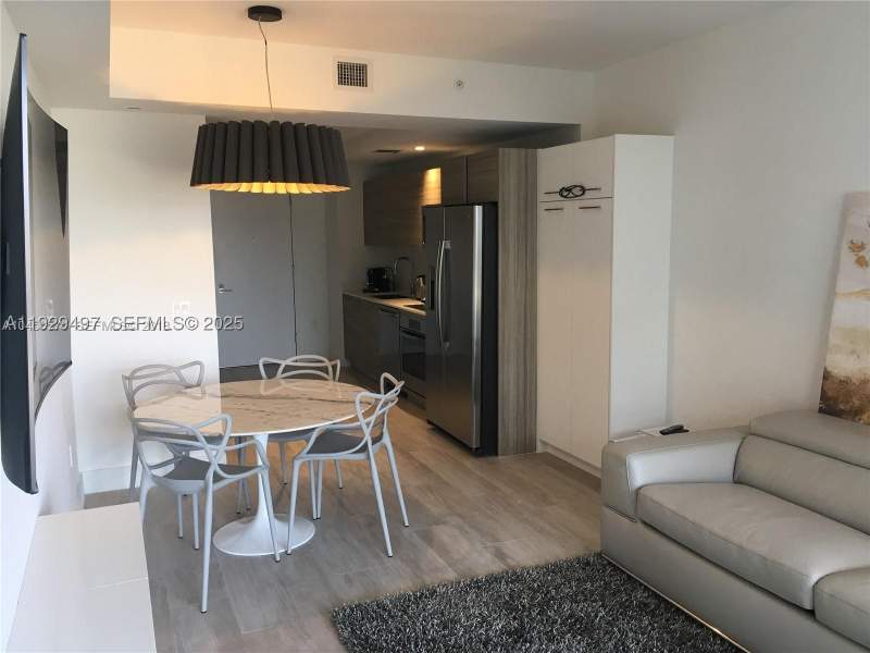 1 bedroom Condominium at 121 NE 34th St 1203, 3401 Midtown Condo, Miami — photo 2