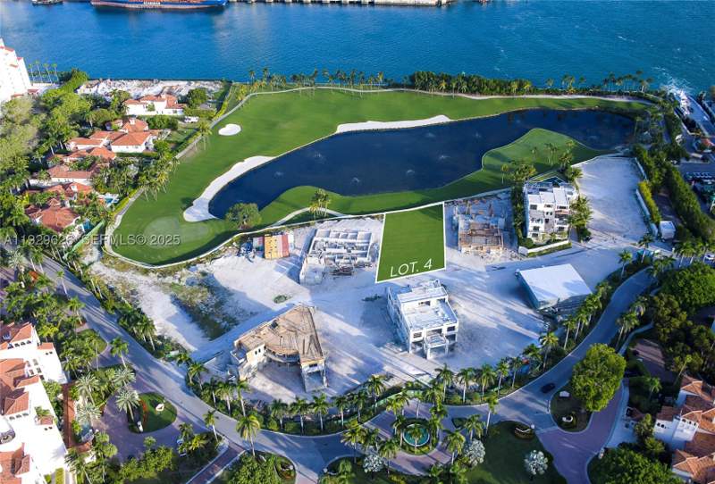 8 bedroom SingleFamilyResidence at 1004 Fisher Island Drive, The Mansions on Fisher, Miami Beach — photo 2