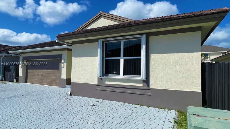 4 bedroom SingleFamilyResidence at 22912 SW 115th Ct, Bailes Commons First Addi, Miami — photo 4