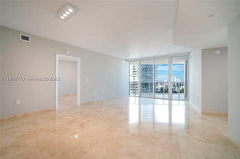 400 Alton Rd 2309, Miami Beach FL - photo 11 of 27