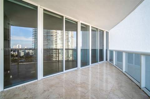 400 Alton Rd 2309, Miami Beach FL - photo 12 of 27