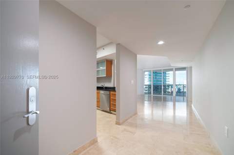 400 Alton Rd 2309, Miami Beach FL - photo 15 of 27