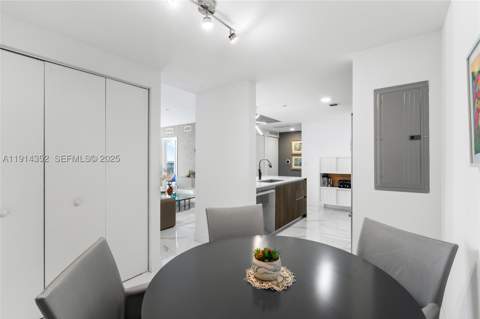 488 NE 18th St 4309, Miami FL - photo 17 of 59