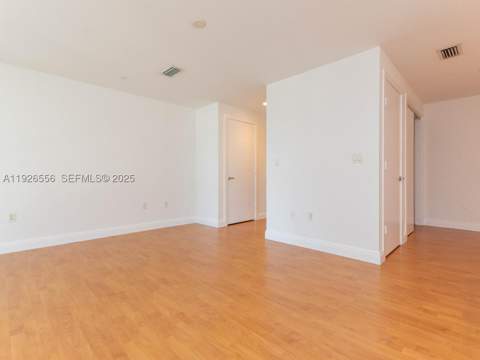 1050 Brickell Ave 606, Miami FL - photo 15 of 41