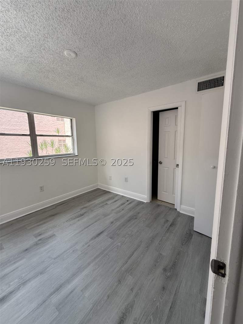 2 bedroom Condominium at 19729 SW 114th Ave 251, Point South Condo, Miami — photo 4