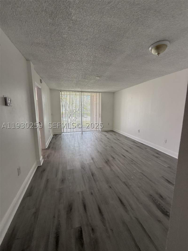 2 bedroom Condominium at 19729 SW 114th Ave 251, Point South Condo, Miami — photo 5
