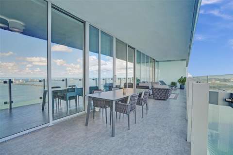 700 NE 26th Terrace 4702, Miami FL - photo 13 of 44