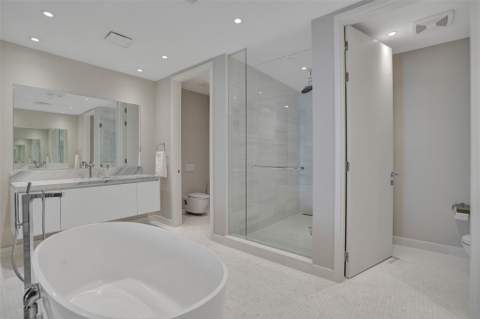 700 NE 26th Terrace 4702, Miami FL - photo 21 of 44
