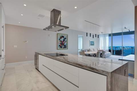700 NE 26th Terrace 4702, Miami FL - photo 9 of 44