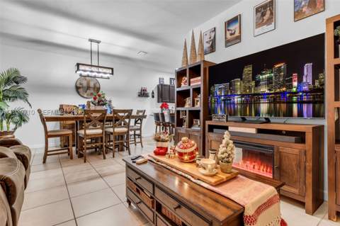 11424 SW 251st St, Homestead FL - photo 10 of 43