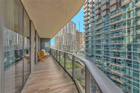 801 S Miami Ave 1805, Miami FL - photo 23 of 34