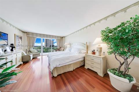 2600 Island Blvd 703, Aventura FL - photo 17 of 25
