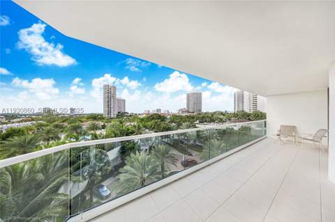 2600 Island Blvd 703, Aventura FL - photo 23 of 25