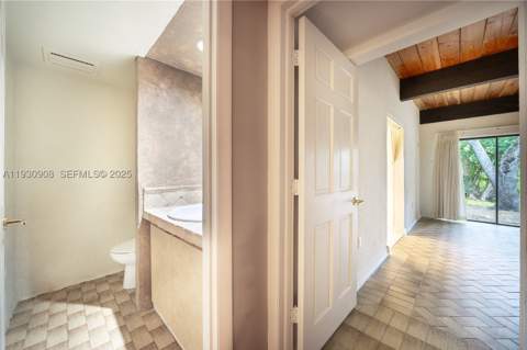 19212 NE 25th Ave 283D, Miami FL - photo 24 of 56