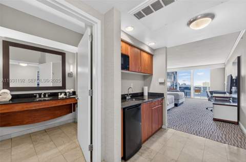 18001 Collins Ave 2101, Sunny Isles Beach FL - photo 22 of 35