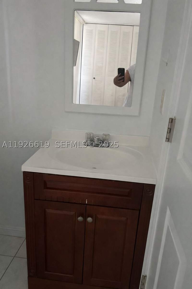 2 bedroom Condominium at 19701 SW 114th Ave 269-14, Point South Condo, Miami — photo 5
