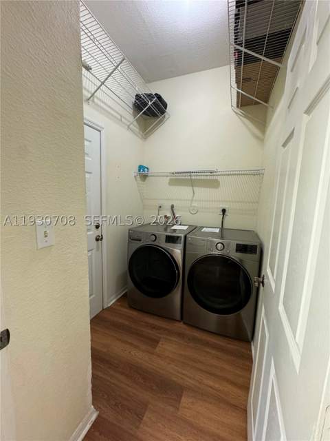 2452 SE 19th Ct, Homestead FL - photo 10 of 21