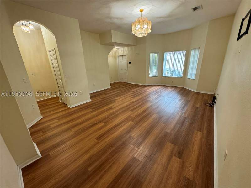 2 bedroom Townhouse at 2452 SE 19th Ct, Towngate North, Homestead — photo 2
