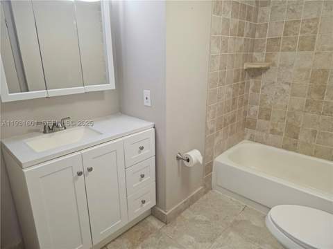 8415 SW 107th Ave 116W, Miami FL - photo 7 of 10