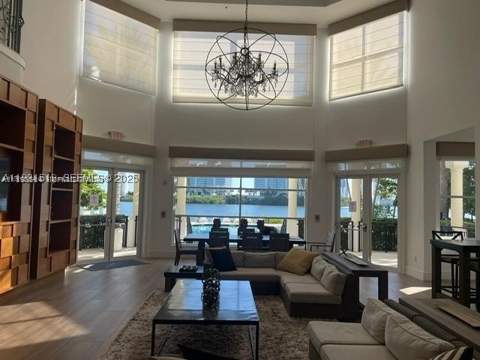 3105 NE 184th St 7202, Aventura FL - photo 17 of 21