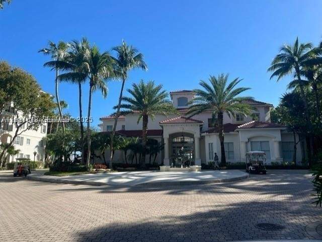 1 bedroom Condominium at 3105 NE 184th St 7202, Village By The Bay Condo, Aventura — photo 2