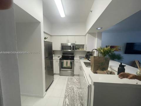 3105 NE 184th St 7202, Aventura FL - photo 7 of 21