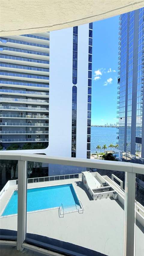 601 NE 23rd Street 902, Miami FL - photo 13 of 55
