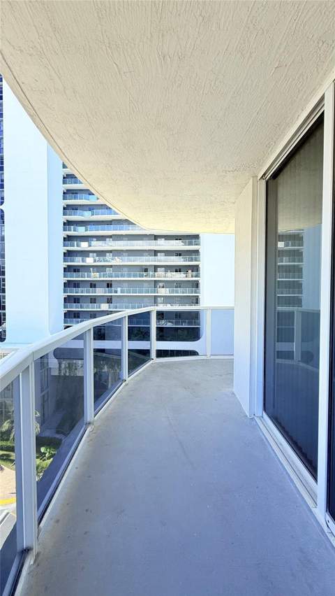 601 NE 23rd Street 902, Miami FL - photo 16 of 55
