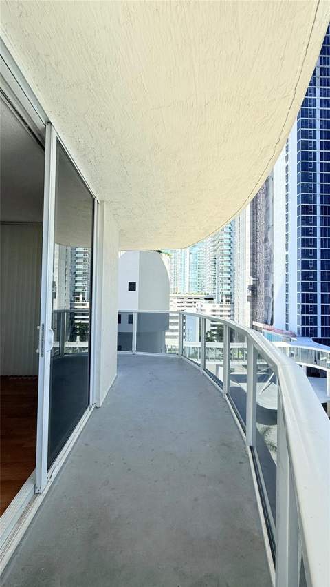 601 NE 23rd Street 902, Miami FL - photo 17 of 55