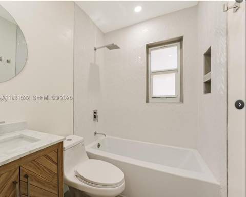 851 NW 146th St, Miami FL - photo 9 of 13