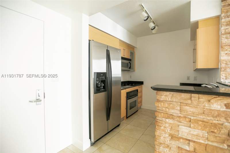 1 bedroom Condominium at 335 S Biscayne Blvd 2710, One Miami East Condo, Miami — photo 4
