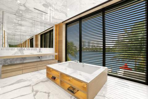 6411 Allison Rd, Miami Beach FL - photo 16 of 51