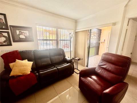 6455 W 27th Ave 44-13, Hialeah FL - photo 10 of 27