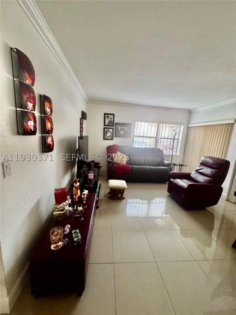 6455 W 27th Ave 44-13, Hialeah FL - photo 7 of 27