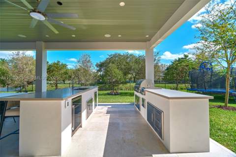 11001 SW 74th Ave, Pinecrest FL - photo 10 of 10