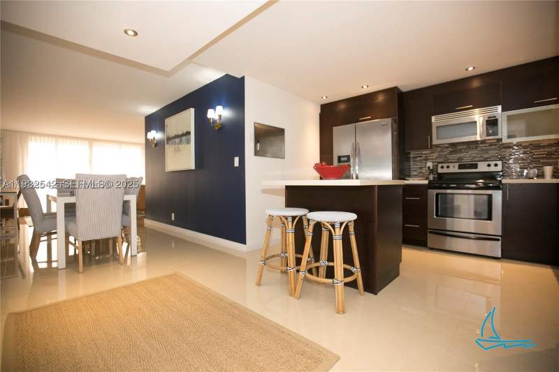2 bedroom Condominium at 8877 Collins Ave 805, Champlain Towers North Co, Surfside — photo 5