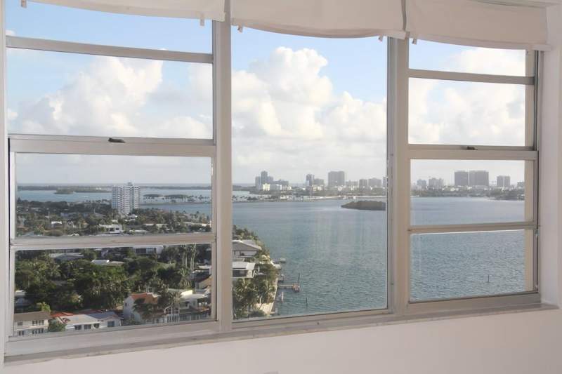 2 bedroom Condominium at 11111 Biscayne Boulevard 1901, Jockey Club, Miami — photo 4