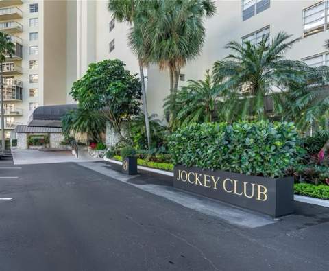 11111 Biscayne Boulevard 1901, Miami FL - photo 6 of 12