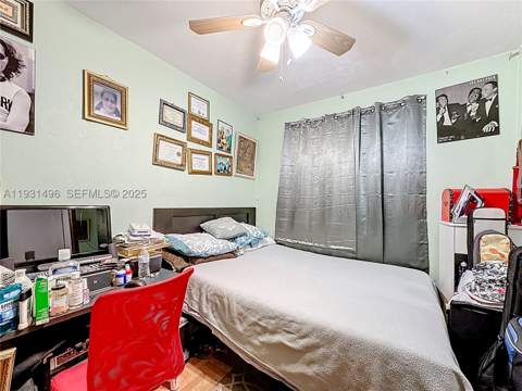 1860 NW 127th St, Miami FL - photo 17 of 48