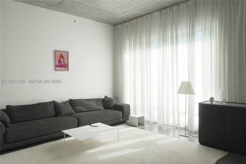 1 bedroom Condominium at 133 NE 2nd Ave 1608, The Loft Downtown II Cond, Miami — photo 1