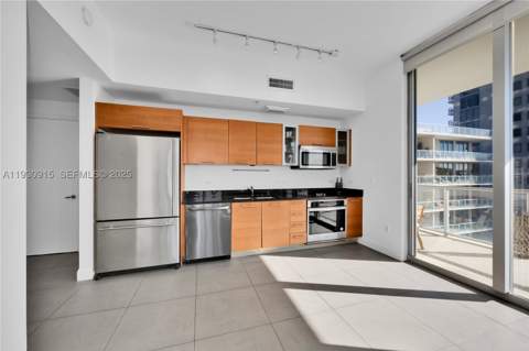 3470 E Coast Ave H1605, Miami FL - photo 9 of 52